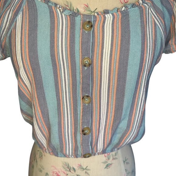 Aéropostale Striped Button-Down Front Crop Top – Size XS - Picture 2 of 9